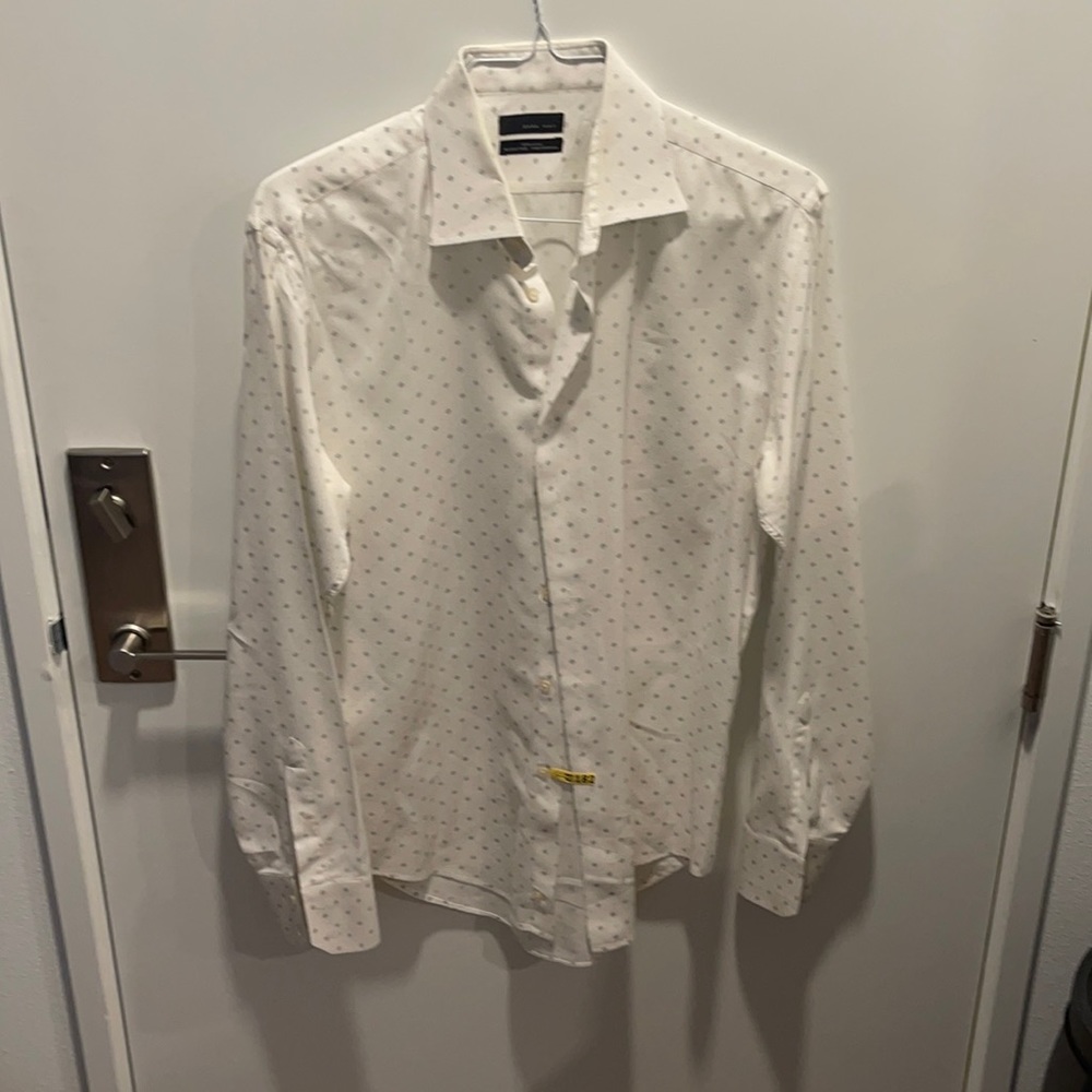 Men’s Zara shirt